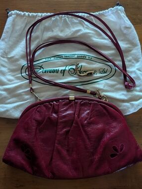 Vintage Domani Of London Red Leather Purse